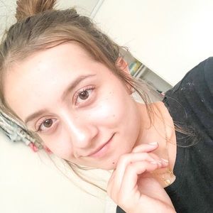 Meet your Posher, Joanna